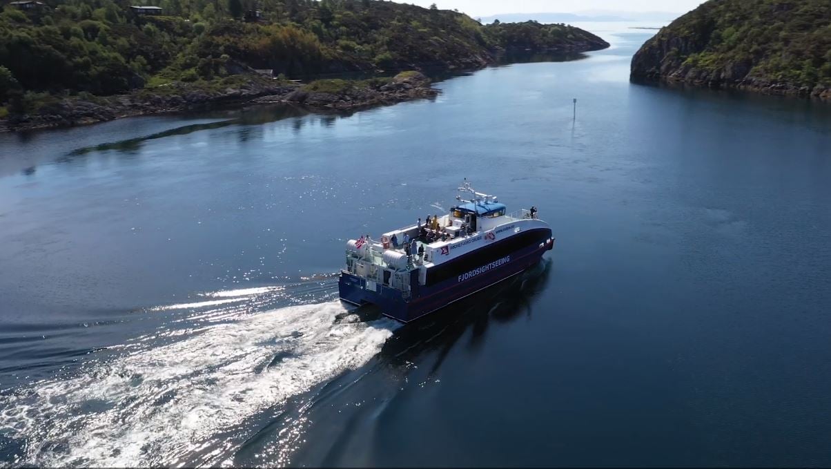 Rødne på fjorden