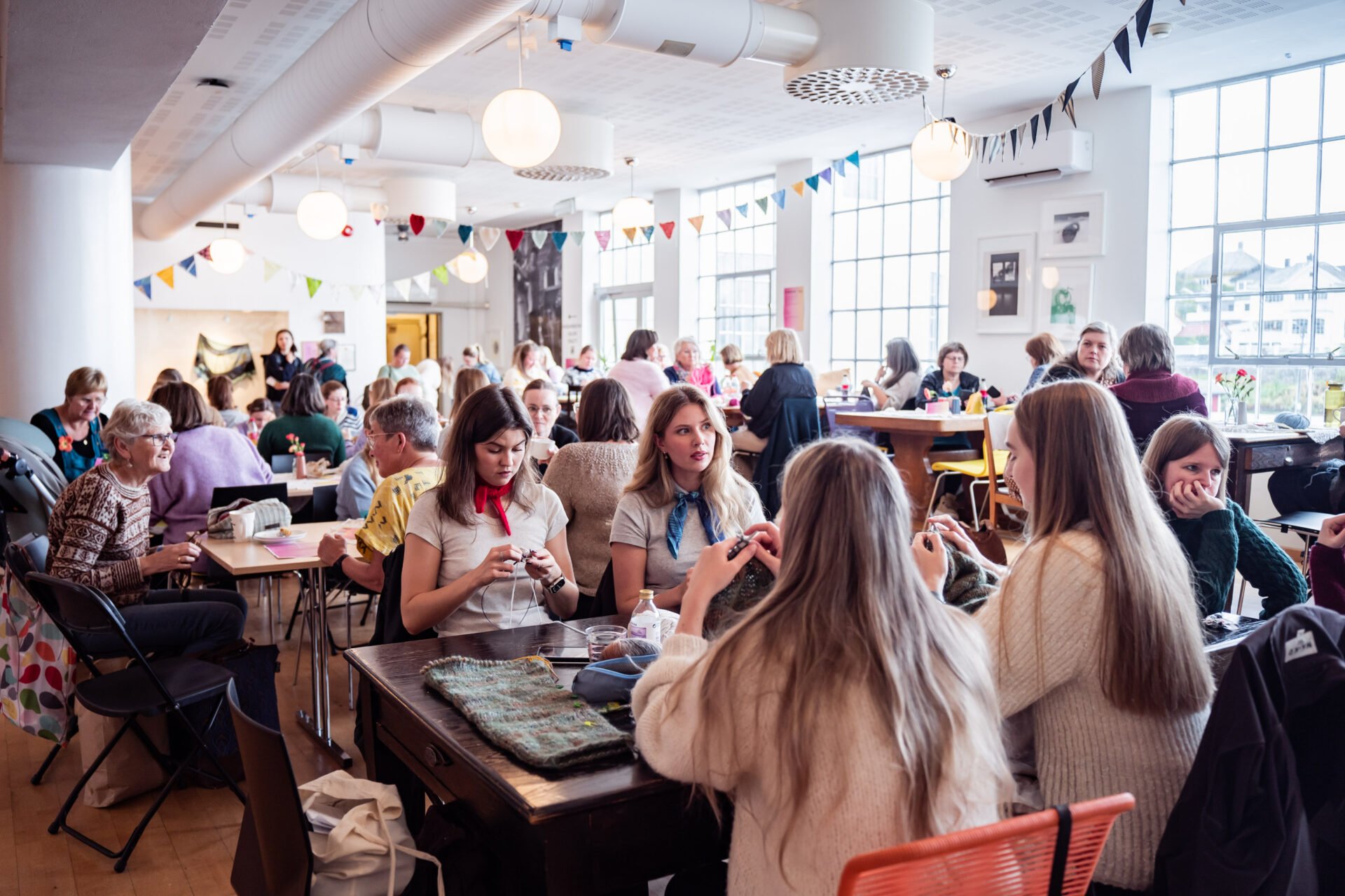 Bergen strikkefestival på Salhus