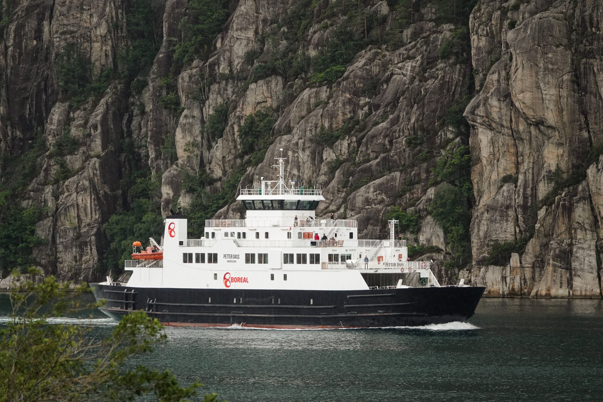 The car ferry 